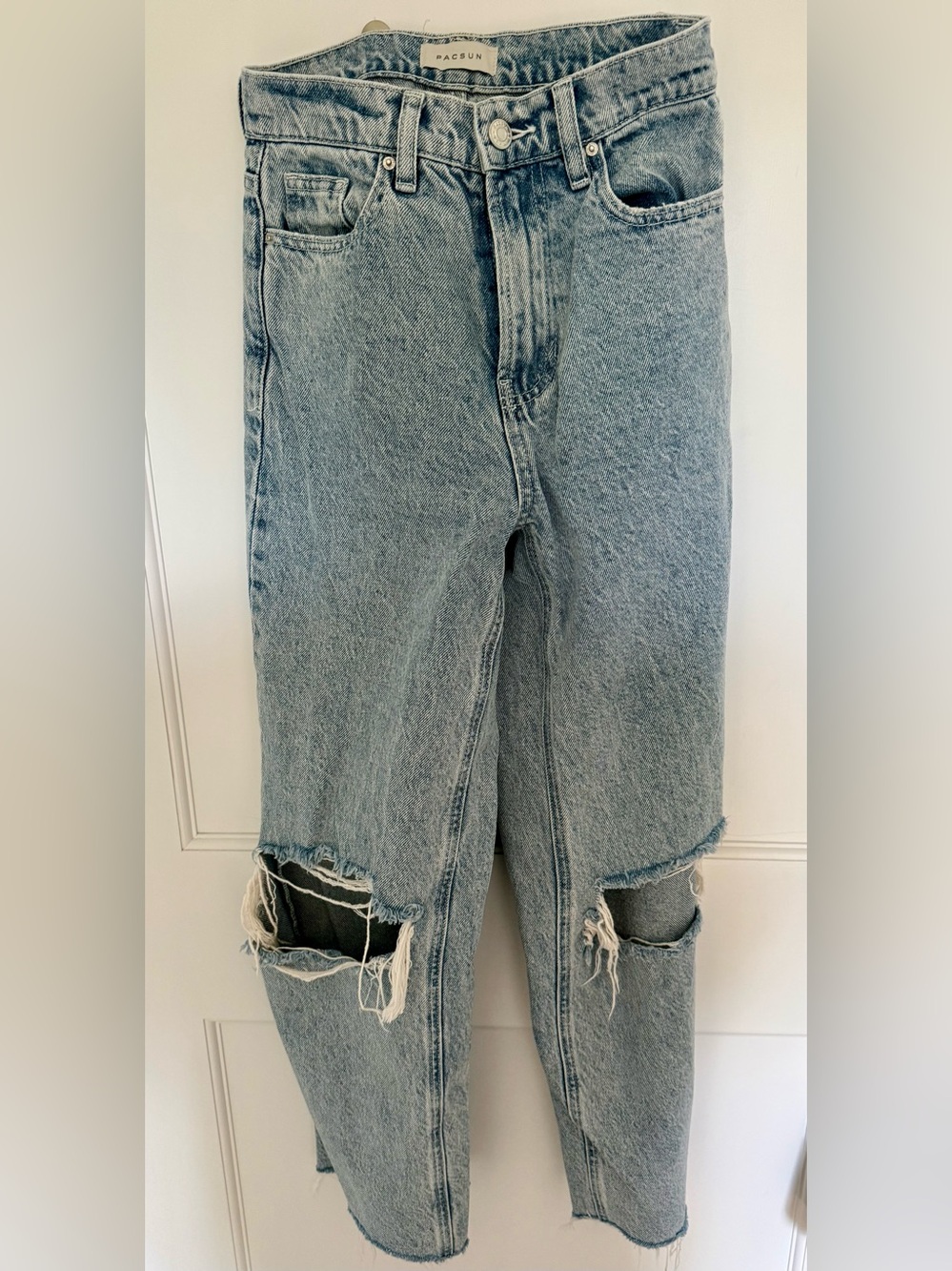 Pacific Sunwear Size 22 Light Blue Crop Wide Leg Jeans with Knee Rips
